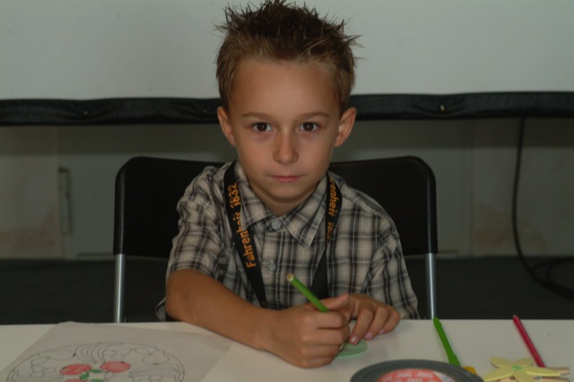 f1832-2006_6889.jpg