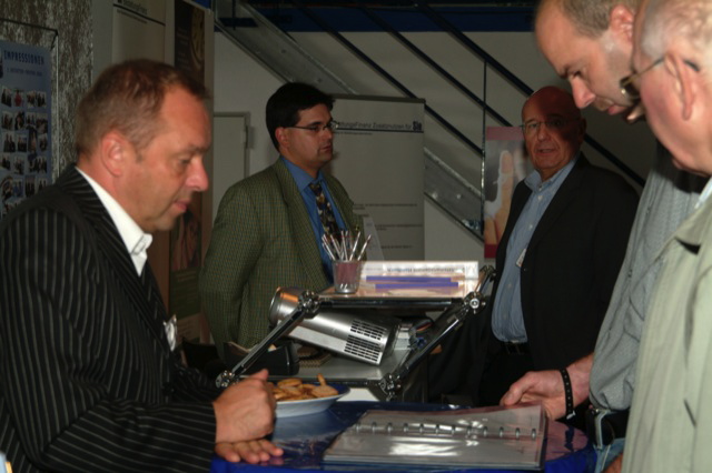 f1832-2006_6983.jpg